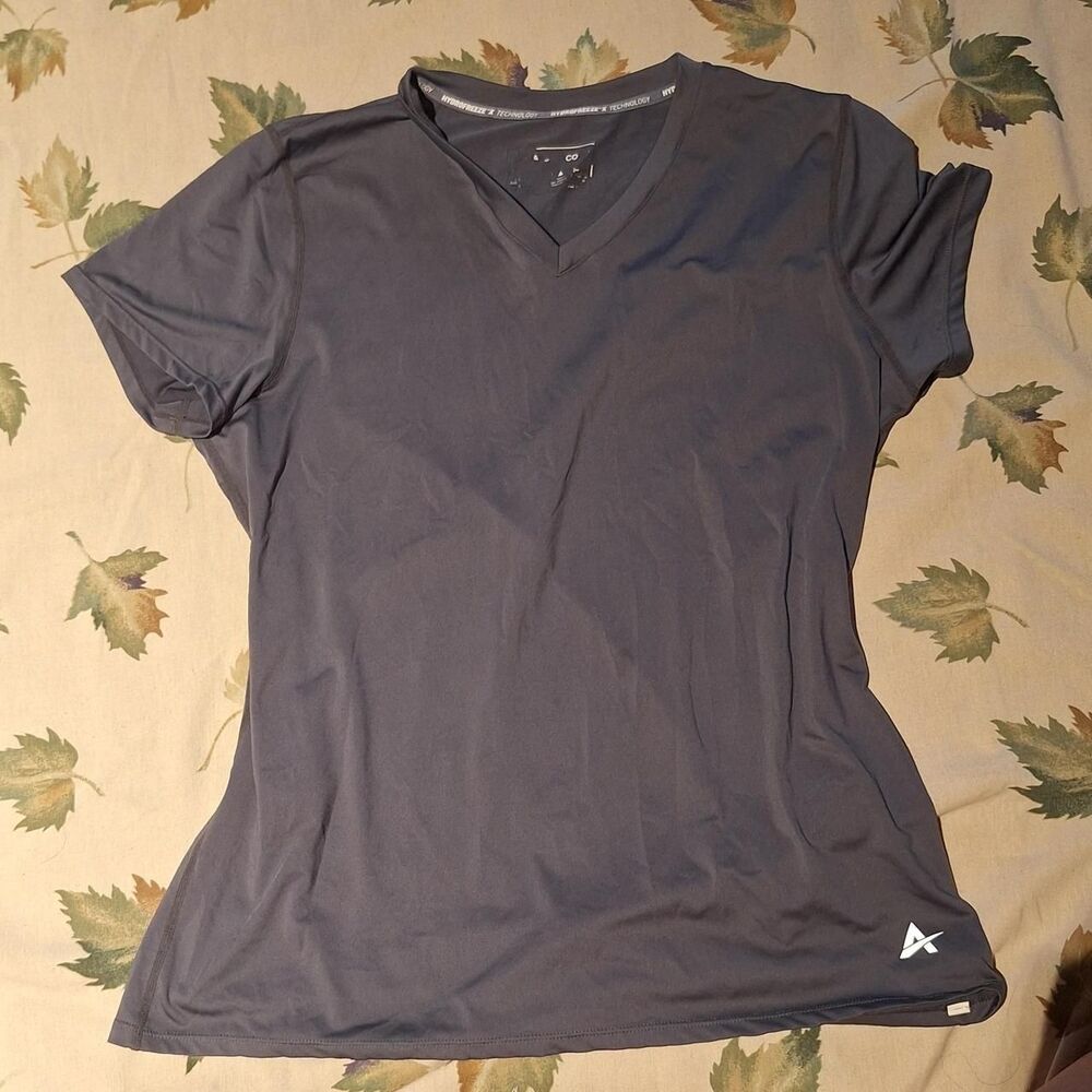 Unbranded Men's Grey and Navy T-shirt